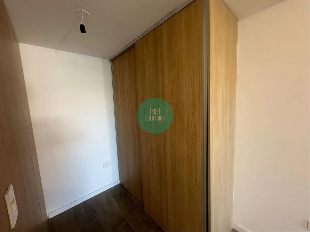 Apartamento ID.1755 - Punta Carretas Venta Con Renta Apartamento 1 Dormitorio Duplex, Opción Garaje