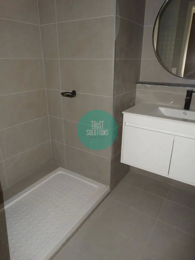 Apartamento ID.681 - Venta Apartamento P.Carretas 2 Dormitorio Ed.Greeen Desing a pasos de la rambla
