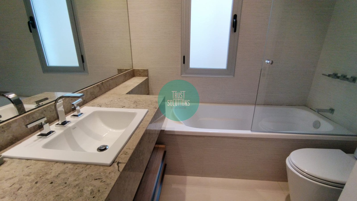 Apartamento ID.620 - Venta y Alquiler Anual Apto 3 Suites y dep serv Puerto Punta nuevo con Piscina propia y Amenities 