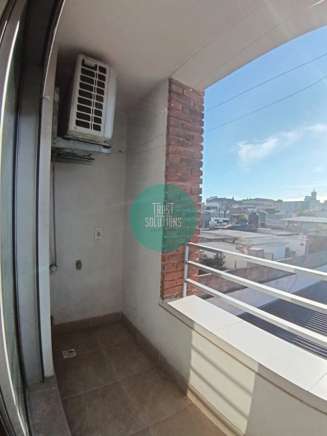 Apartamento ID.1695 - Alquiler Ap. 2 dormitorios con garage cerca de la Uni. Catolica 