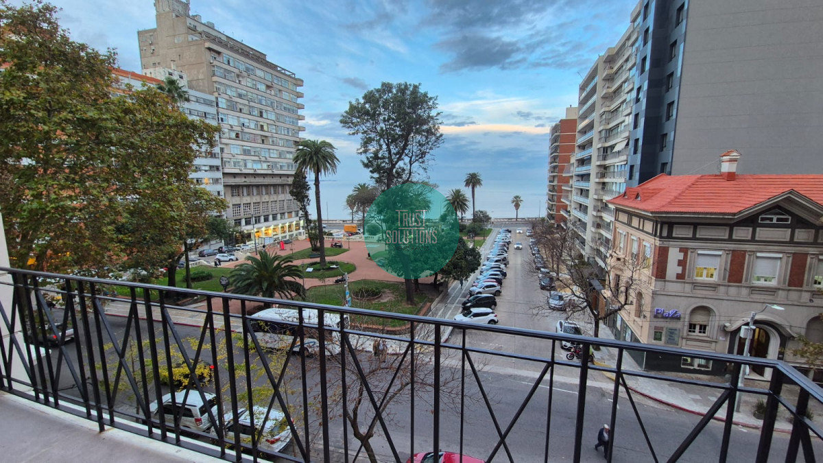 Apartamento ID.1611 - ESTUPENDO APARTAMENTO EN ALQUILER SOBRE PLAZA GOMESORO
