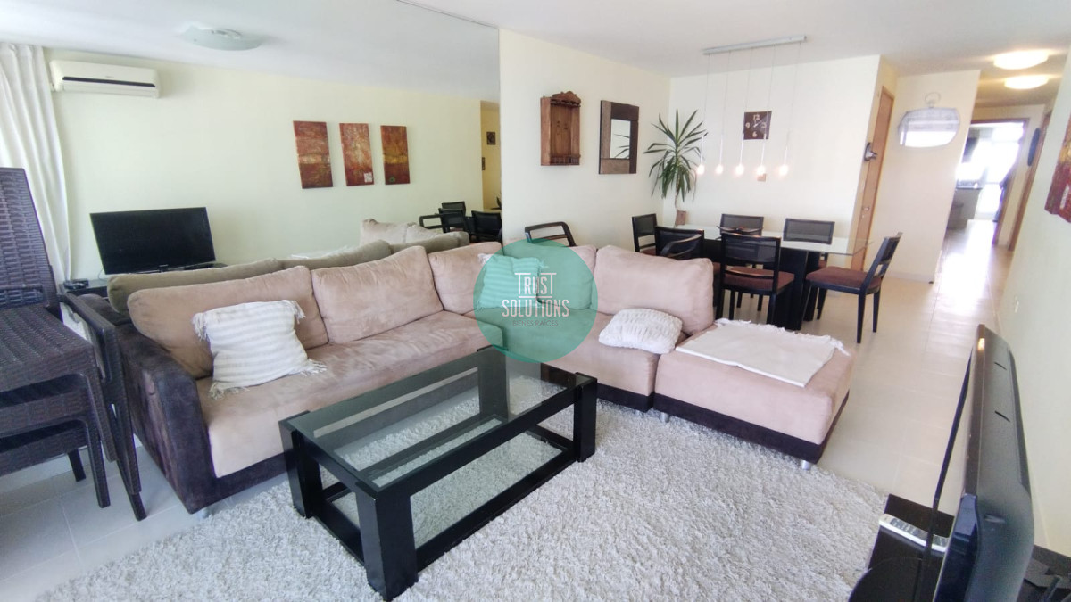 Apartamento ID.1465 - Venta y Alquiler Anual Exclusivo Apto 2D Mansa Punta con Amenities y vista espectacular 