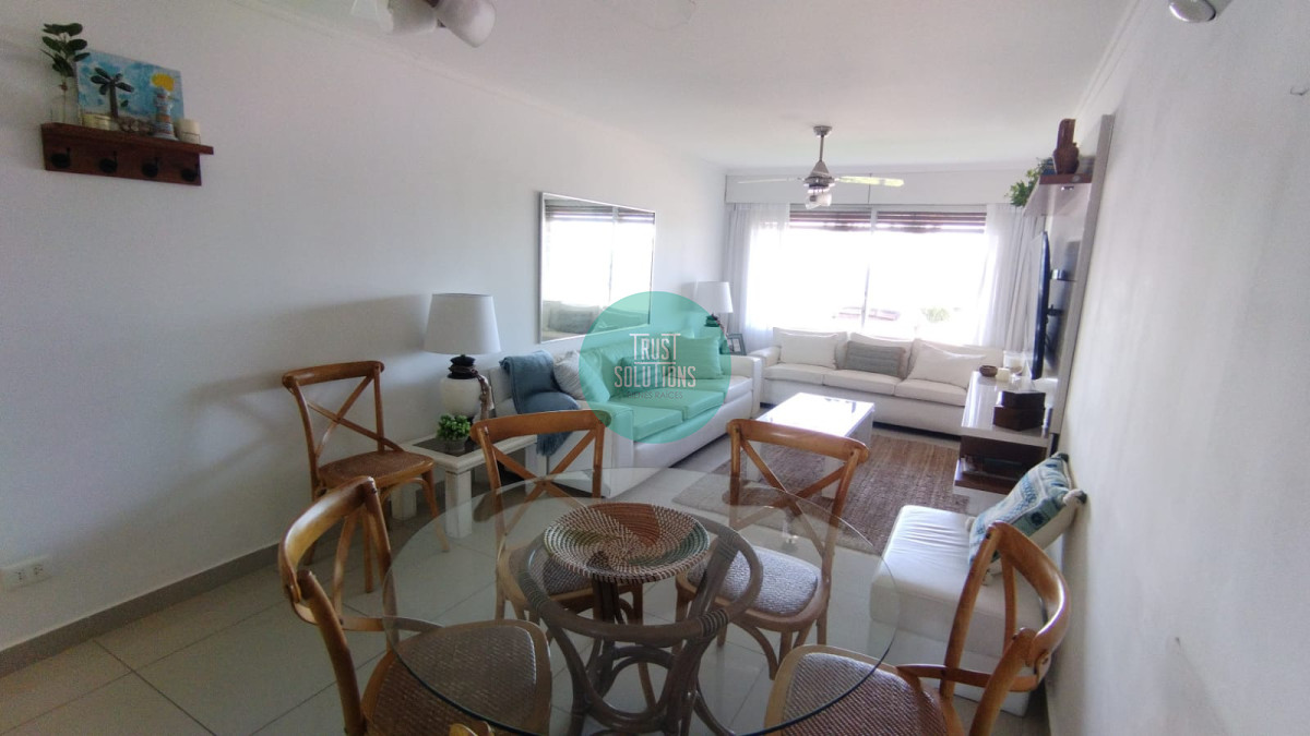 Apartamento ID.1790 - Venta Apto 3D Península Punta frente a playa Mansa 
