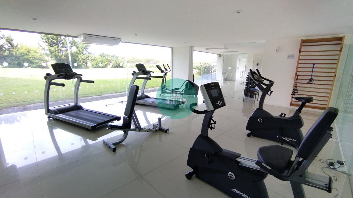 Apartamento ID.468 - Venta Apto Rincón del indio Punta 3D Piscina Tza con Parrillero