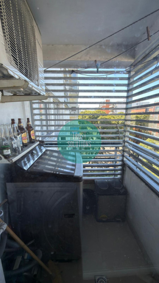 Apartamento ID.1868 - Venta apartamento sobre Av. Brasil con gran living, 2 dormitorios, 3 baños y buen garage 