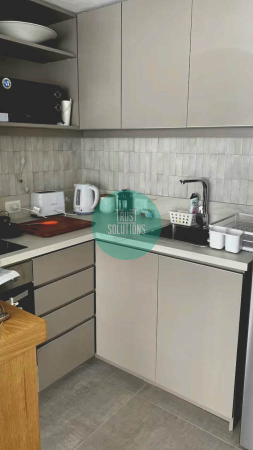 Apartamento ID.1674 - HERMOSO Y CALIDO APARTAMENTO RECICLADO Y EQUIPADO EN ALQUILER EN POCITOS