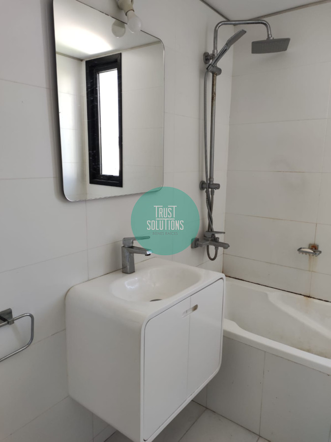 Apartamento ID.910 - Hermoso Alquiler Ap. 2D Barrio Sur vista al mar Ed.Alma Sur