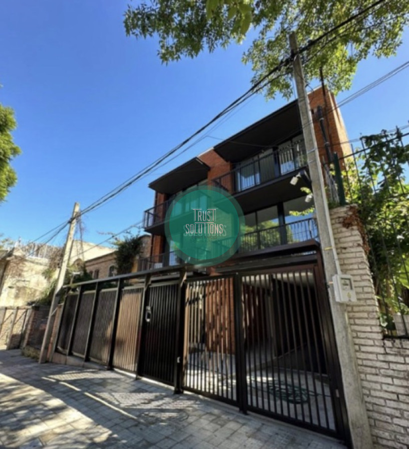 Apartamento ID.1285 - Venta Ap.P.Carretas 2D 2B Triplex Balcón y Terraza CON RENTA a estrenar 