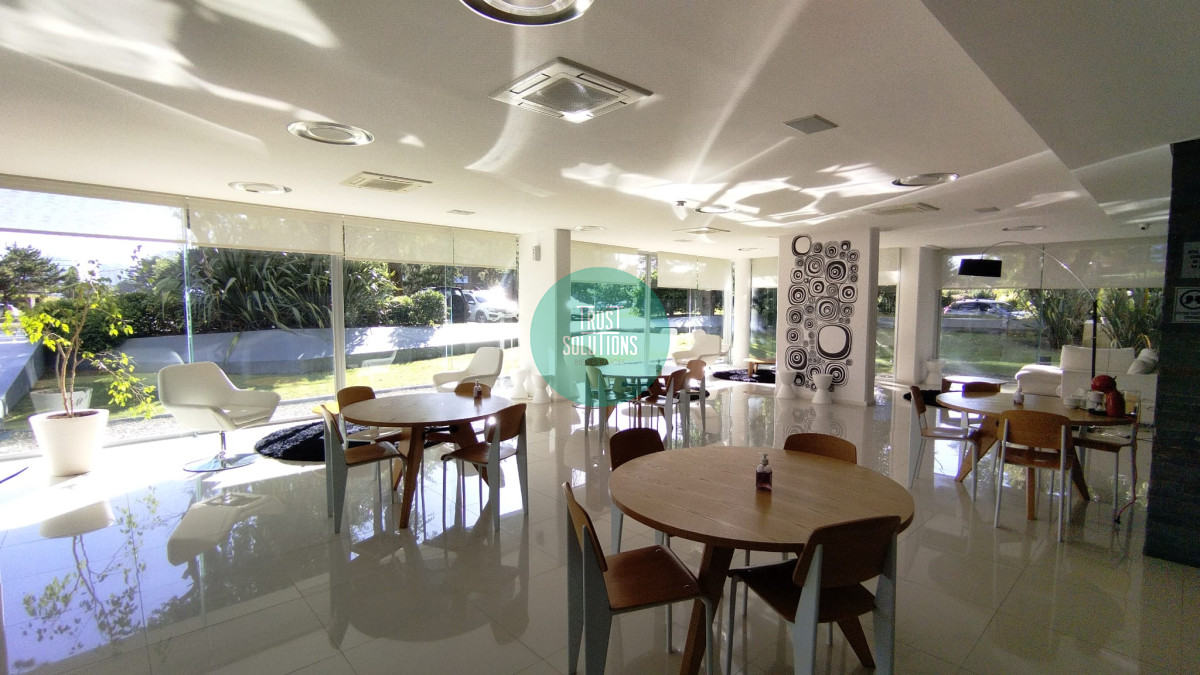 Apartamento ID.436 - Alquiler Anual Apto 2D Brava Punta con Amenities 