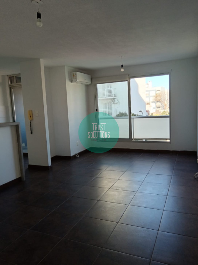 Apartamento ID.1695 - Alquiler Ap. 2 dormitorios con garage cerca de la Uni. Catolica 