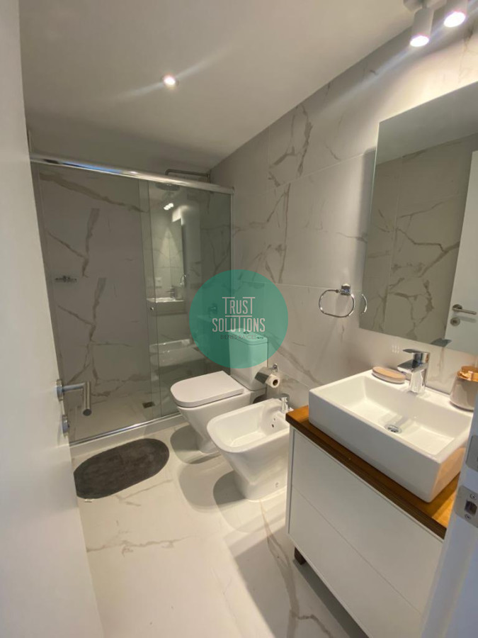 Apartamento ID.1556 - Venta y Alquiler Anual Apto 2D Mansa Punta con Amenities 