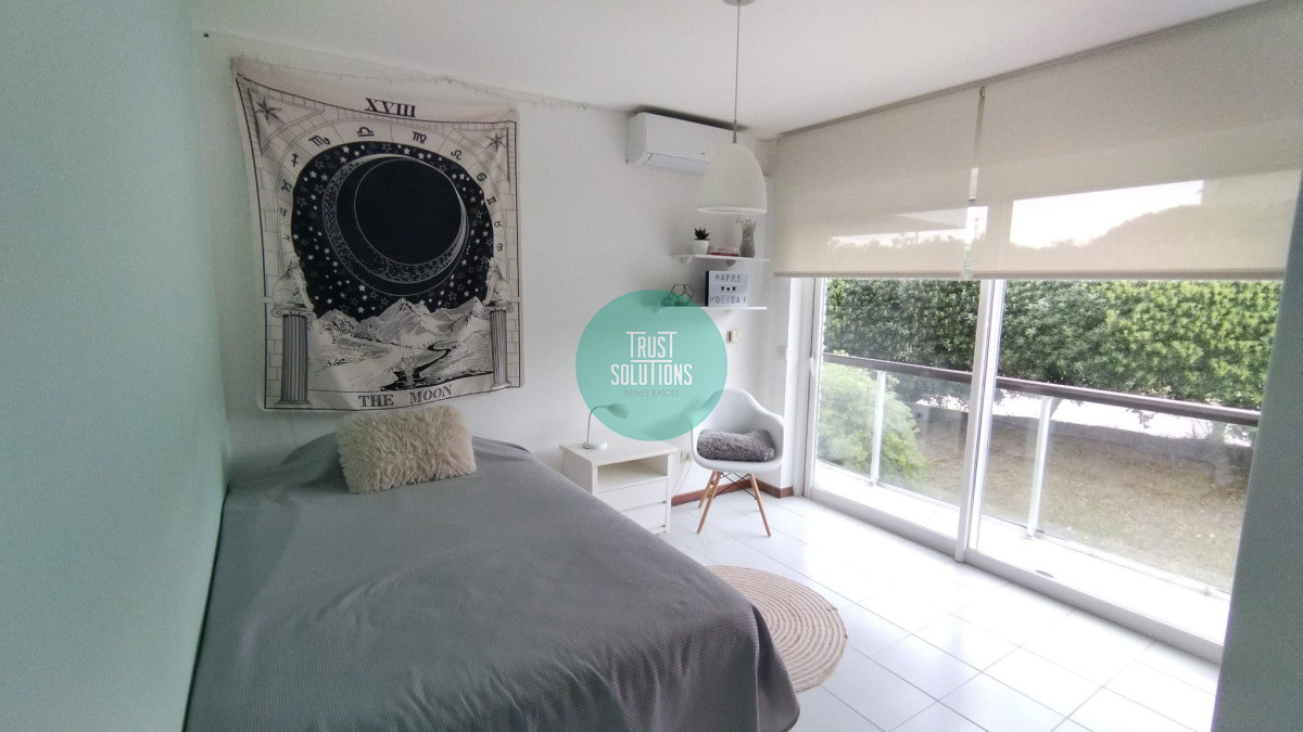 Apartamento ID.656 - Venta y Alquiler de Temporada Apto 3D y dep huéspedes Brava Punta con Piscina y Parrillero 