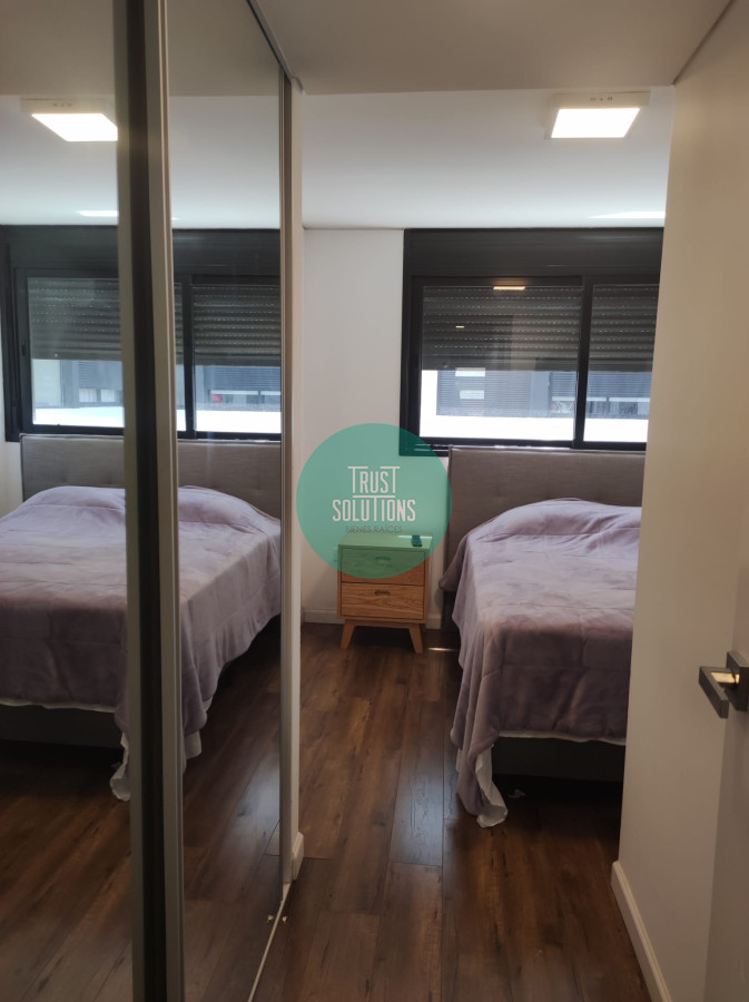 Apartamento ID.837 - ALQUILER Ap. Barrio Sur 4 DORMITORIOS A PASOS DE LA RAMBLA EDIF. ALMA SUR