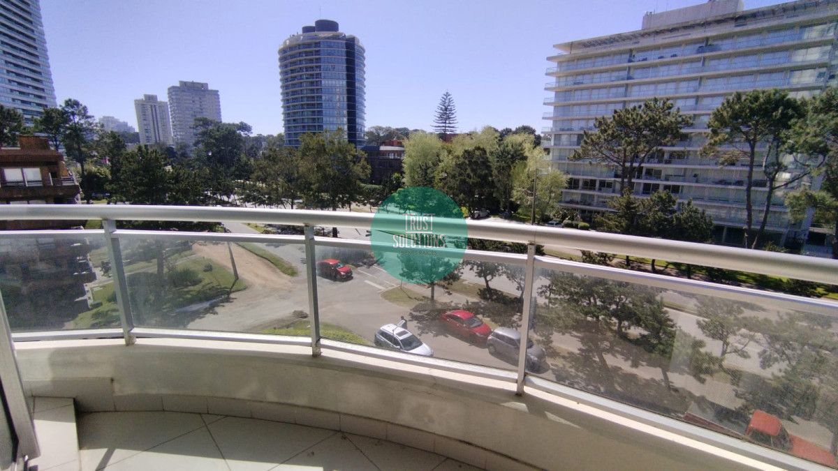 Apartamento ID.1702 - Venta Apto 3D Brava Punta con Amenities 