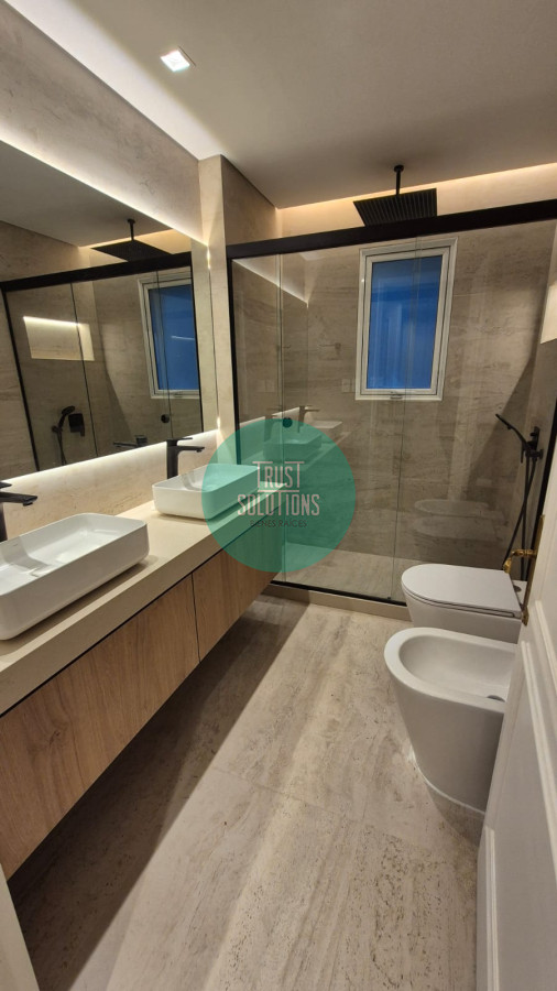 Apartamento ID.1611 - ESTUPENDO APARTAMENTO EN ALQUILER SOBRE PLAZA GOMESORO