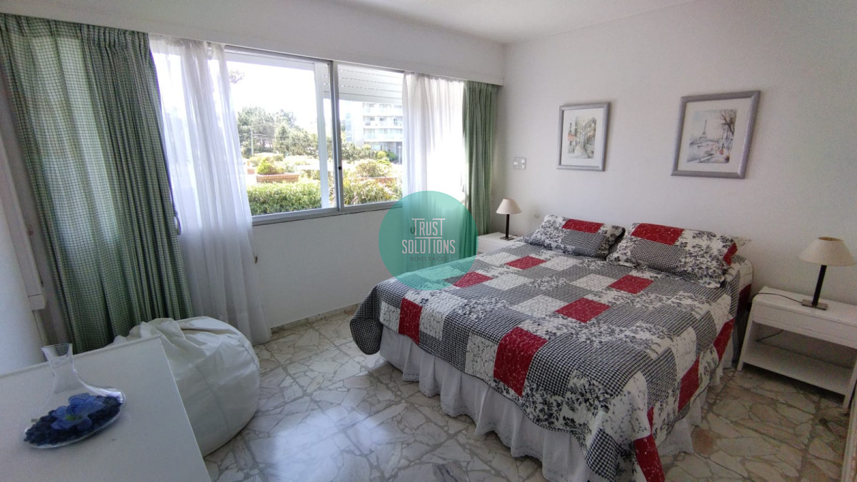 Apartamento ID.65 - Alquiler temporada Apto Punta Mansa frente al mar 3D dep de servicio