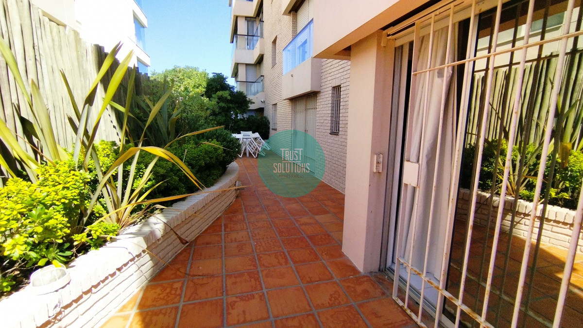 Apartamento ID.450 - Venta Apto Brava Punta 4D dep serv Amenities