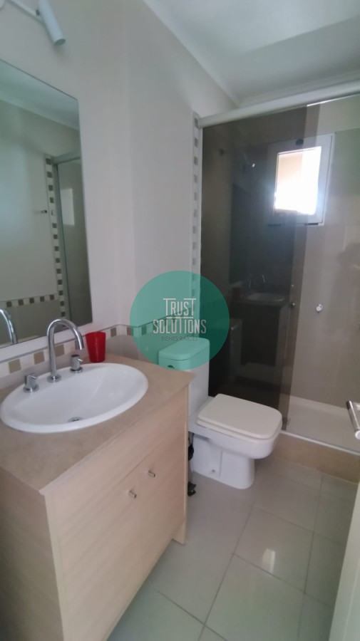 Apartamento ID.1111 - Alquiler Anual Apto 3D Brava Punta con Amenities 