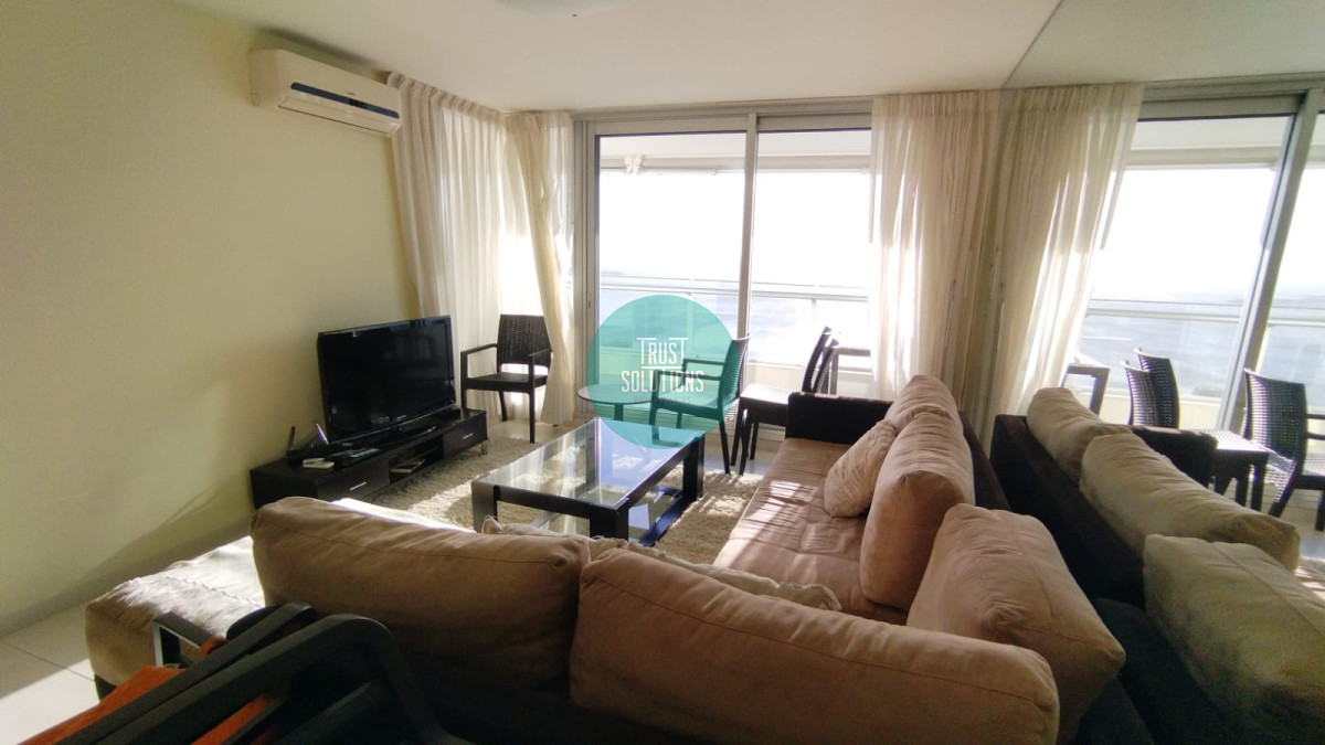 Apartamento ID.1465 - Venta y Alquiler Anual Exclusivo Apto 2D Mansa Punta con Amenities y vista espectacular 