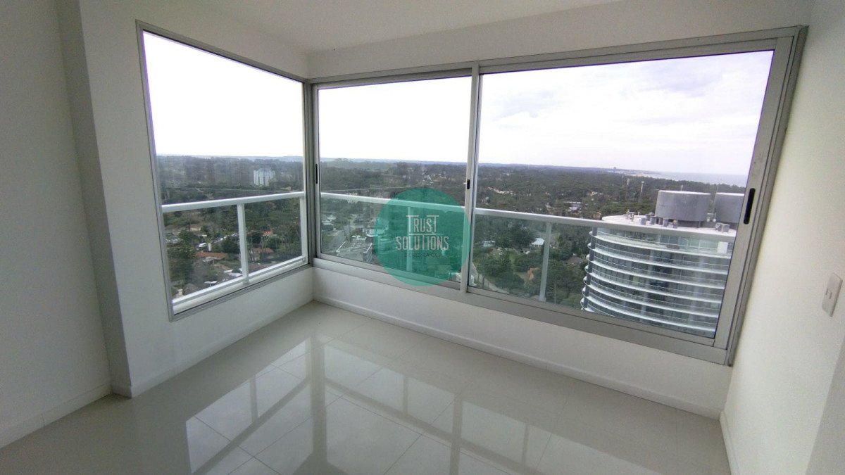 Apartamento ID.645 - Venta Apartamento Brava Punta a estrenar 3D 3B con Amenities 
