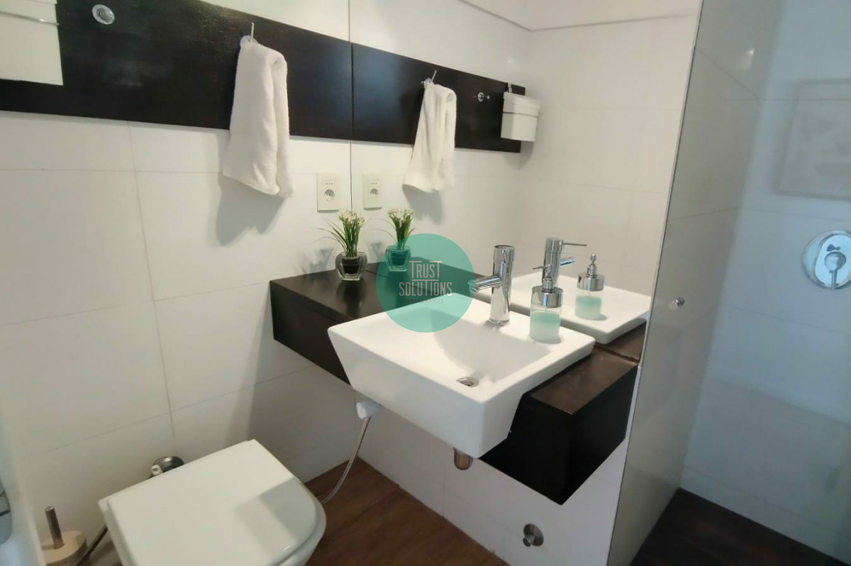 Apartamento ID.351 - Venta Apto 2D Brava Punta con Terraza y vista al mar  
