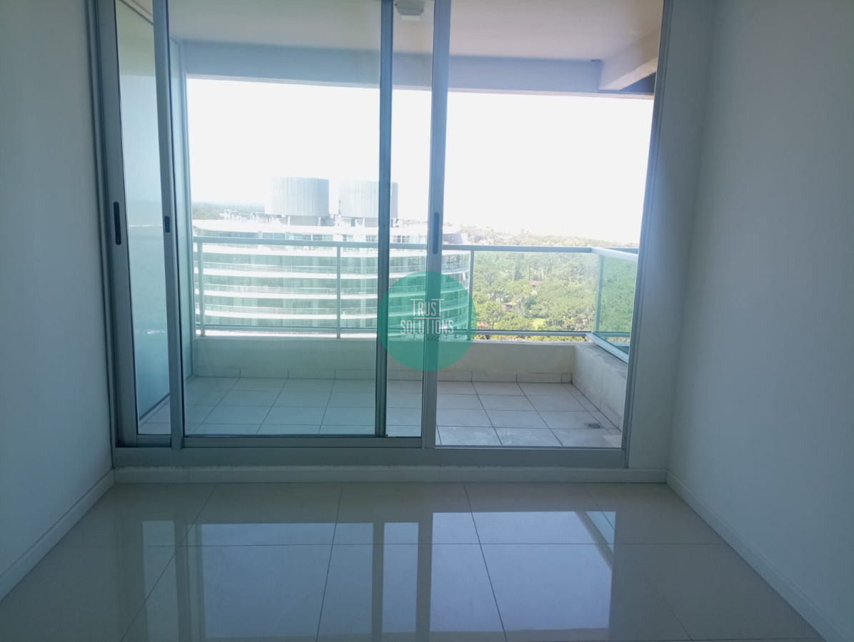 Apartamento ID.512 - Venta Apartamento Brava Punta Piso alto a estrenar 1D con Amenities 
