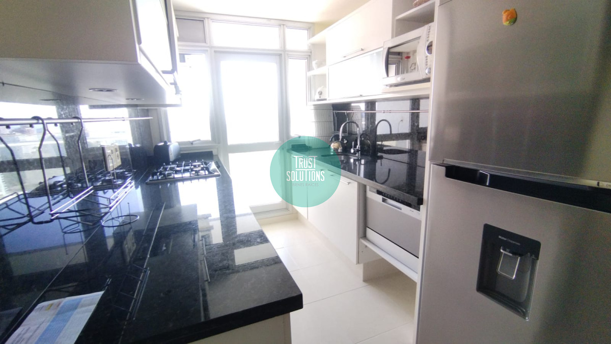 Apartamento ID.1465 - Venta y Alquiler Anual Exclusivo Apto 2D Mansa Punta con Amenities y vista espectacular 