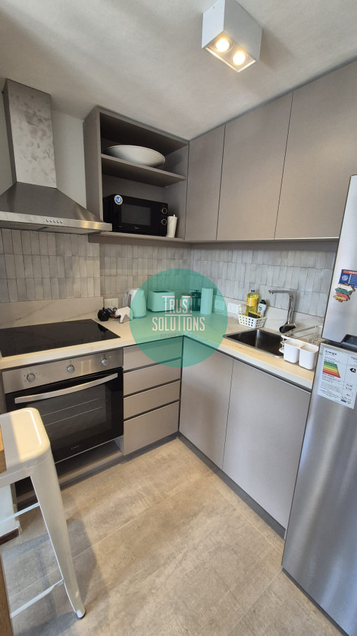 Apartamento ID.1674 - HERMOSO Y CALIDO APARTAMENTO RECICLADO Y EQUIPADO EN ALQUILER EN POCITOS