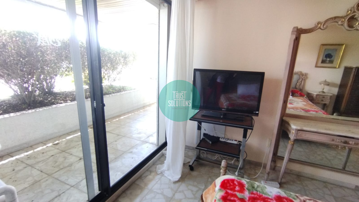 Apartamento ID.1415 - Venta Apto Puerto Punta 3D y dep de serv frente al mar