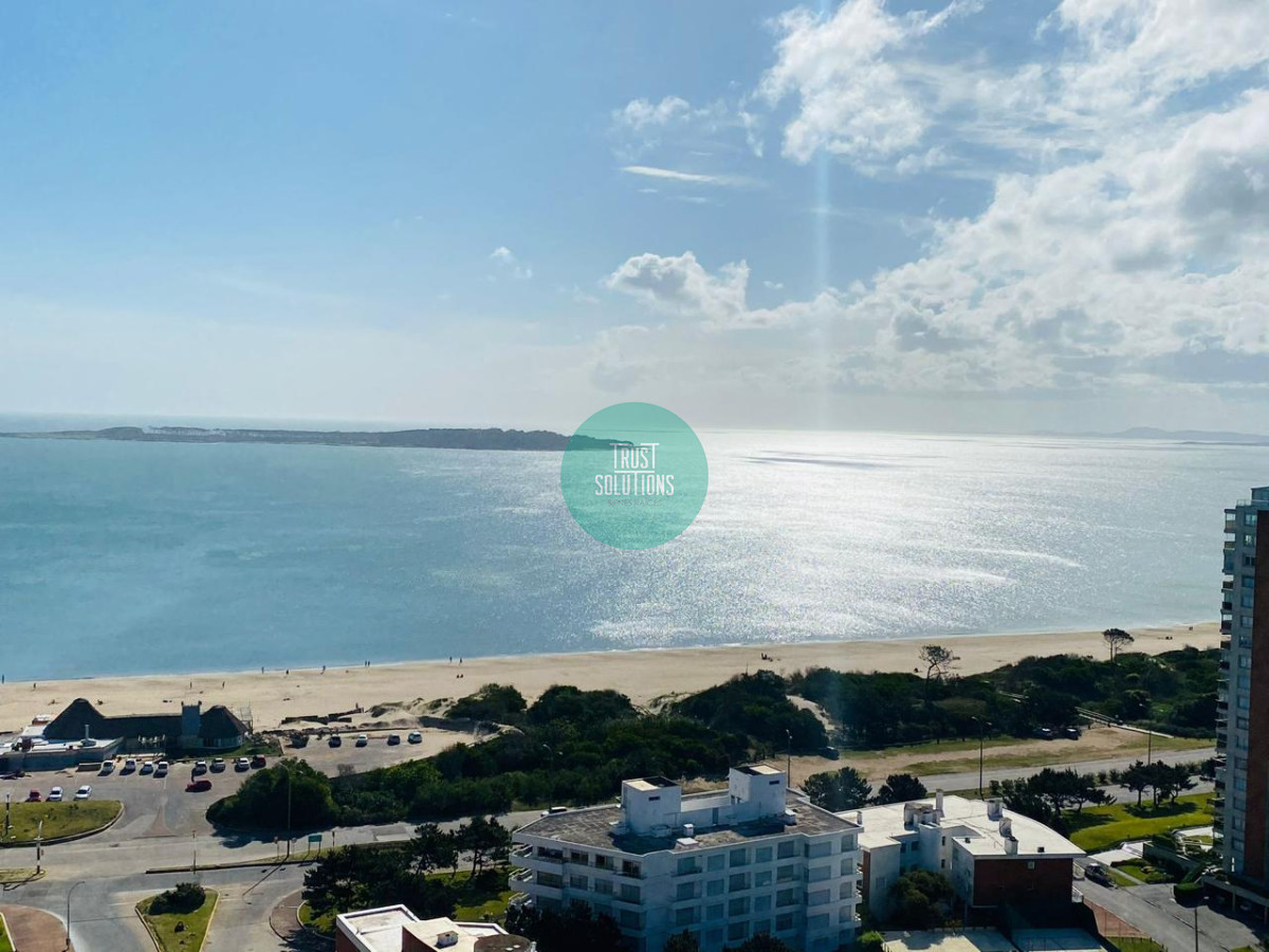 Apartamento ID.1524 - Venta y Alquiler Anual Piso alto 2D Mansa Punta con Amenities premium con vista espectacular 