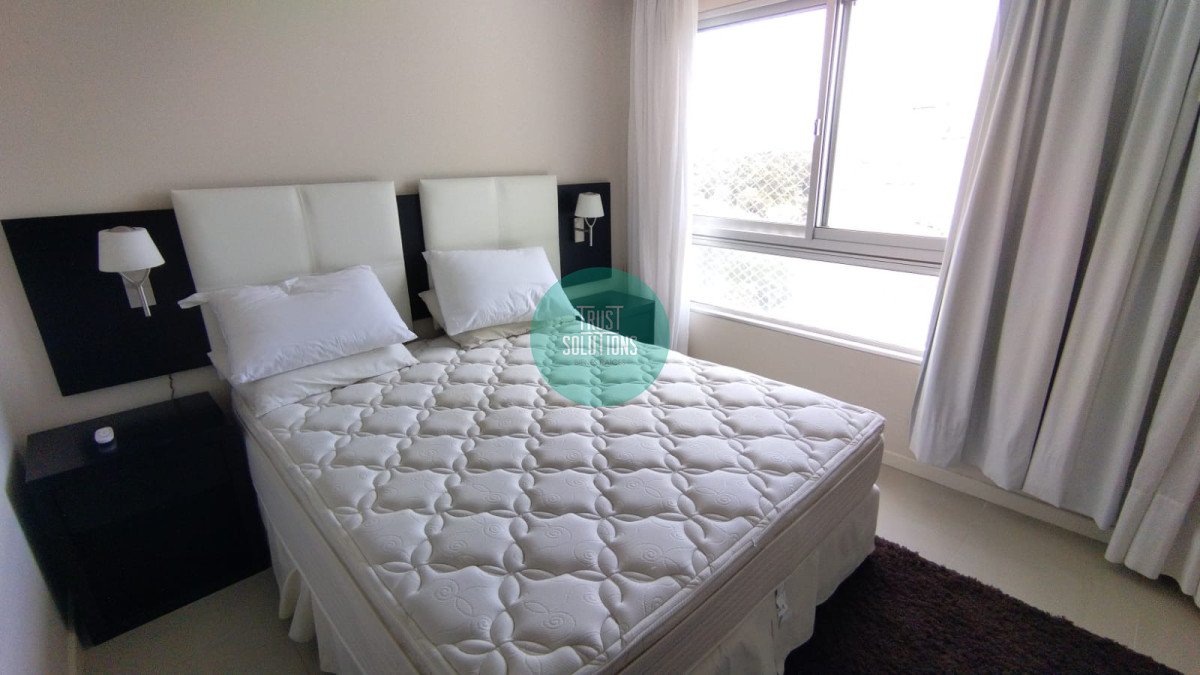 Apartamento ID.1111 - Alquiler Anual Apto 3D Brava Punta con Amenities 