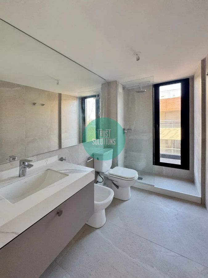 Apartamento ID.1664 - Alquiler 2Dormitorios frente al mar. Costanera Village