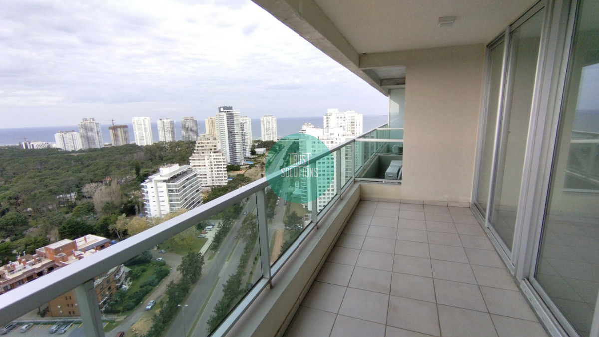 Apartamento ID.645 - Venta Apartamento Brava Punta a estrenar 3D 3B con Amenities 