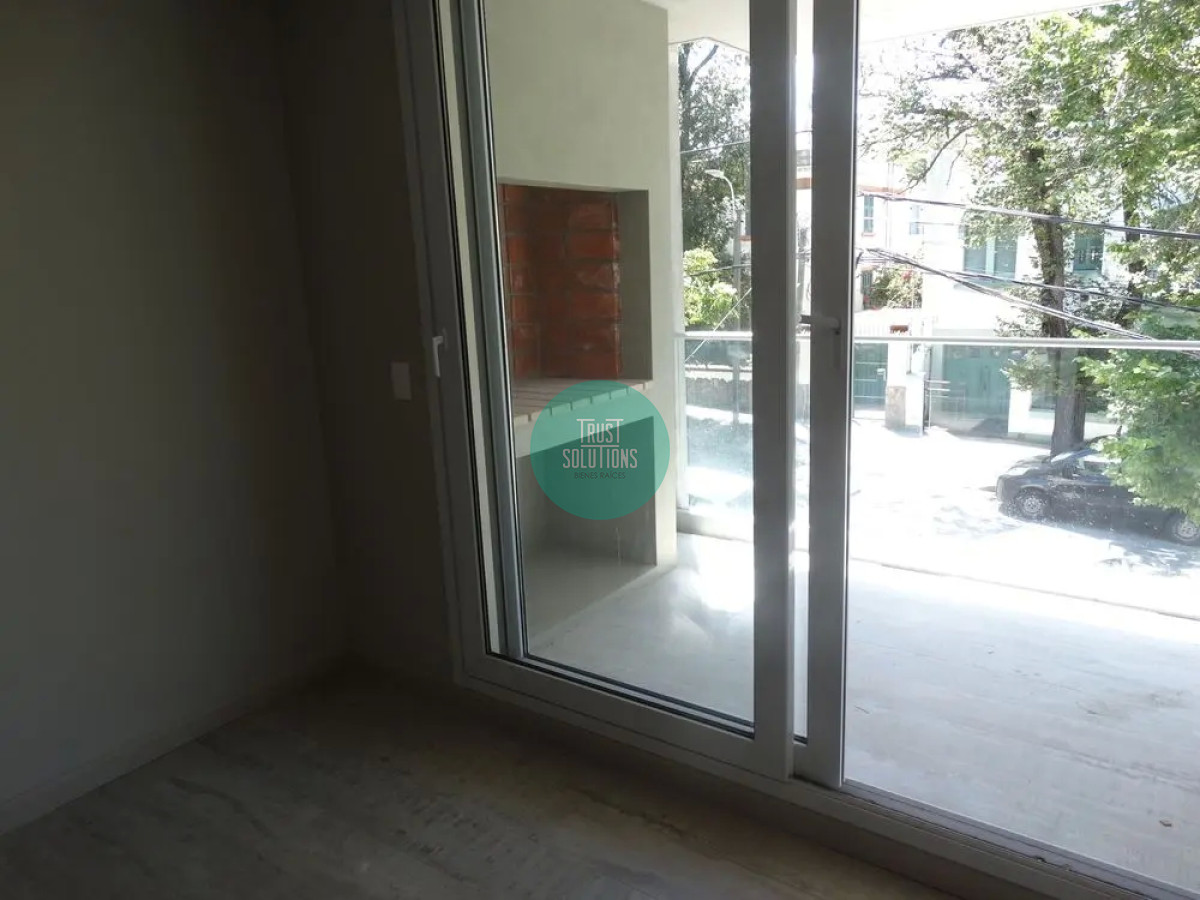 Apartamento ID.681 - Venta Apartamento P.Carretas 2 Dormitorio Ed.Greeen Desing a pasos de la rambla