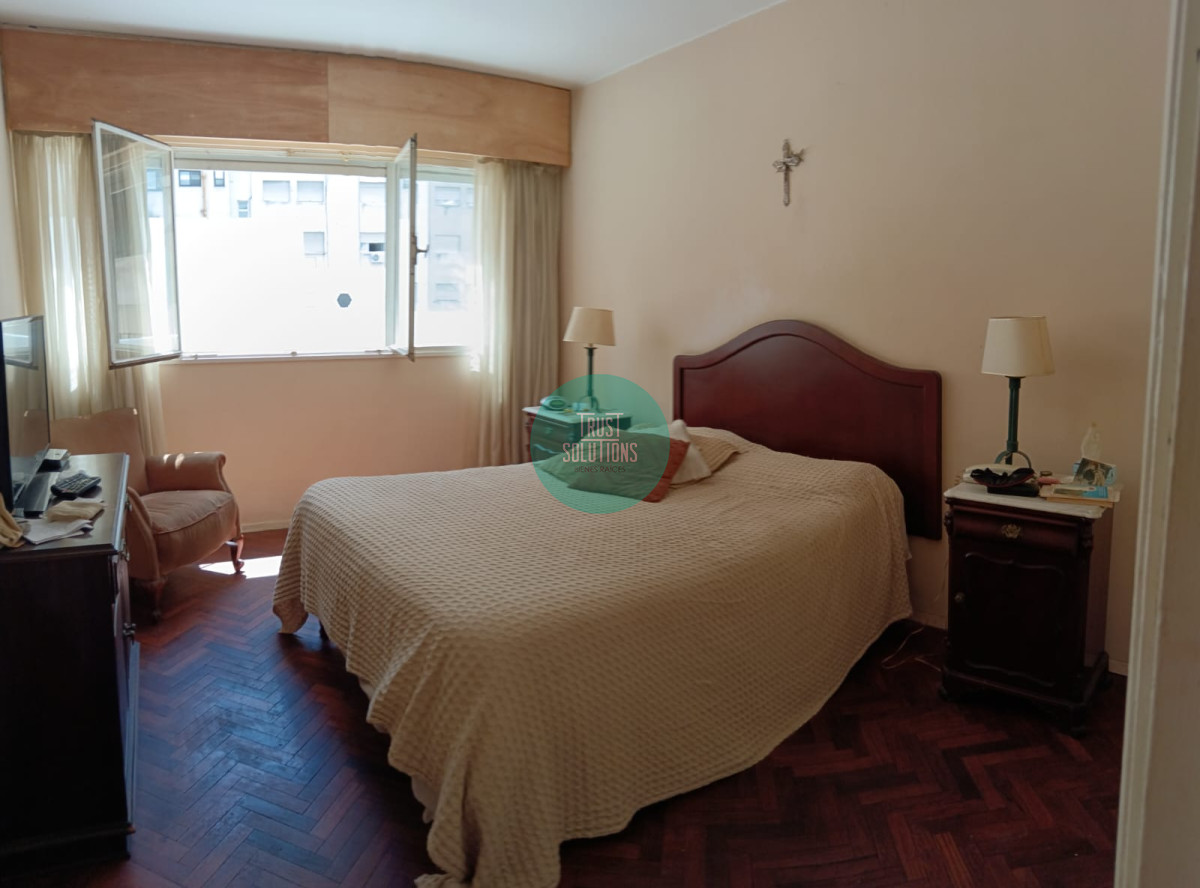 Apartamento ID.1330 - Oportunidad Venta 3 Dormitorios. Pocitos garaje y terraza. A 2 Cuadras de la rambla Pocitos
