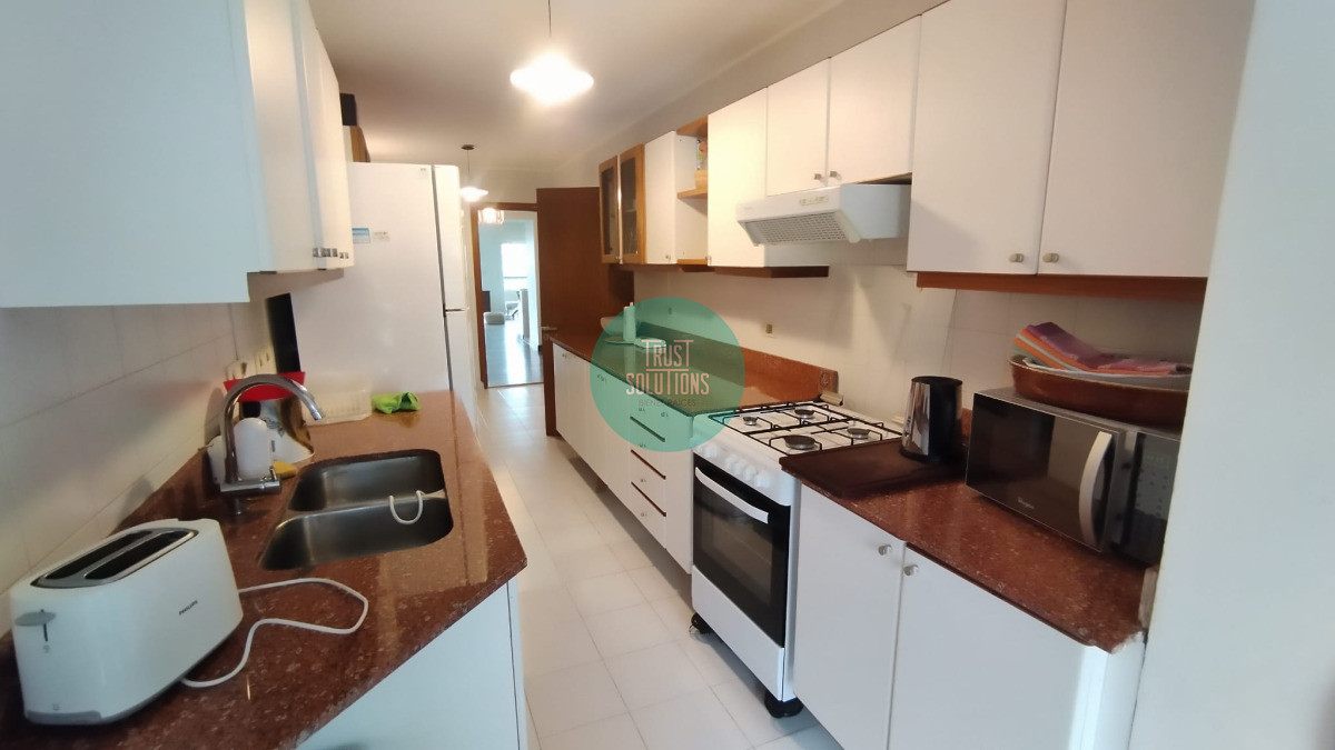 Apartamento ID.656 - Venta y Alquiler de Temporada Apto 3D y dep huéspedes Brava Punta con Piscina y Parrillero 
