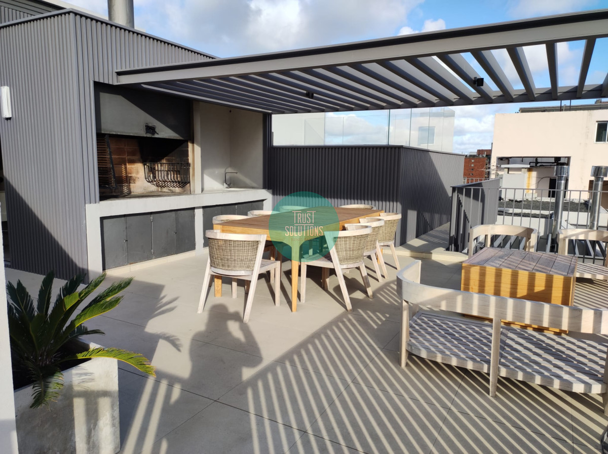 Apartamento ID.931 - Alquiler Centro 3 dormitorios Ed.Alma Duc a pasos de la rambla 