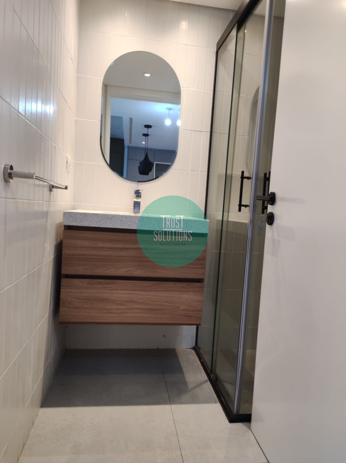 Apartamento ID.931 - Alquiler Centro 3 dormitorios Ed.Alma Duc a pasos de la rambla 