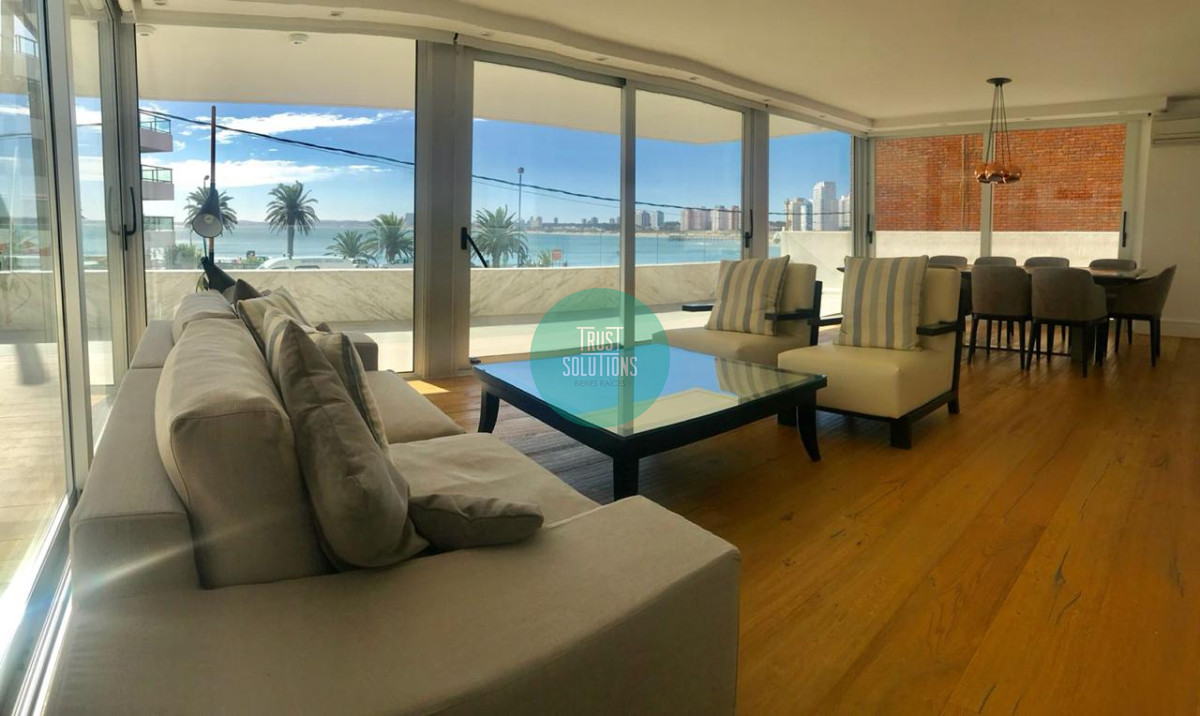 Apartamento ID.620 - Venta y Alquiler Anual Apto 3 Suites y dep serv Puerto Punta nuevo con Piscina propia y Amenities 