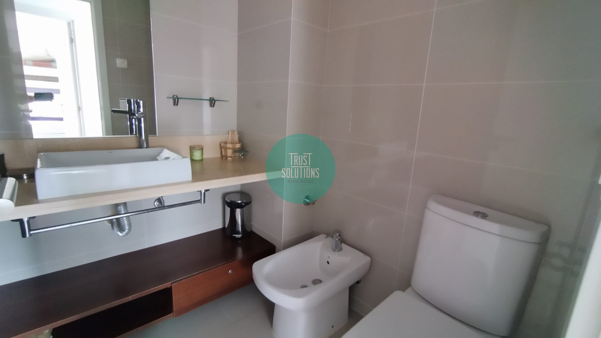 Apartamento ID.436 - Alquiler Anual Apto 2D Brava Punta con Amenities 