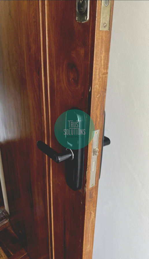 Apartamento ID.1674 - HERMOSO Y CALIDO APARTAMENTO RECICLADO Y EQUIPADO EN ALQUILER EN POCITOS
