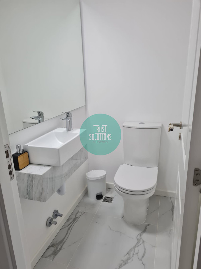 Apartamento ID.1160 - Venta Ap.Punta 3 Suites y Dep   Ed.Poseidón Laguna  OPORTUNIDAD!!!!!