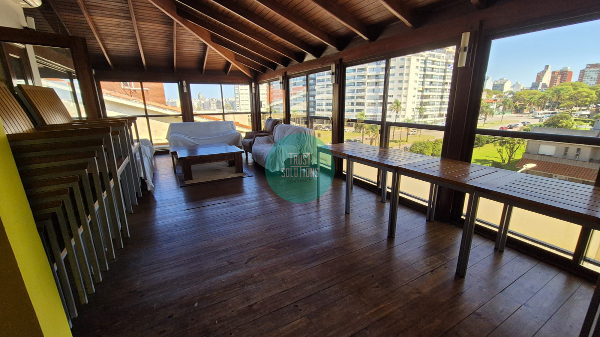 Apartamento ID.1505 - DIVINO DEPARTAMENTO EN VENTA Y ALQUILER SOBRE LA RAMBLA DEL PUERTO DE BUCEO