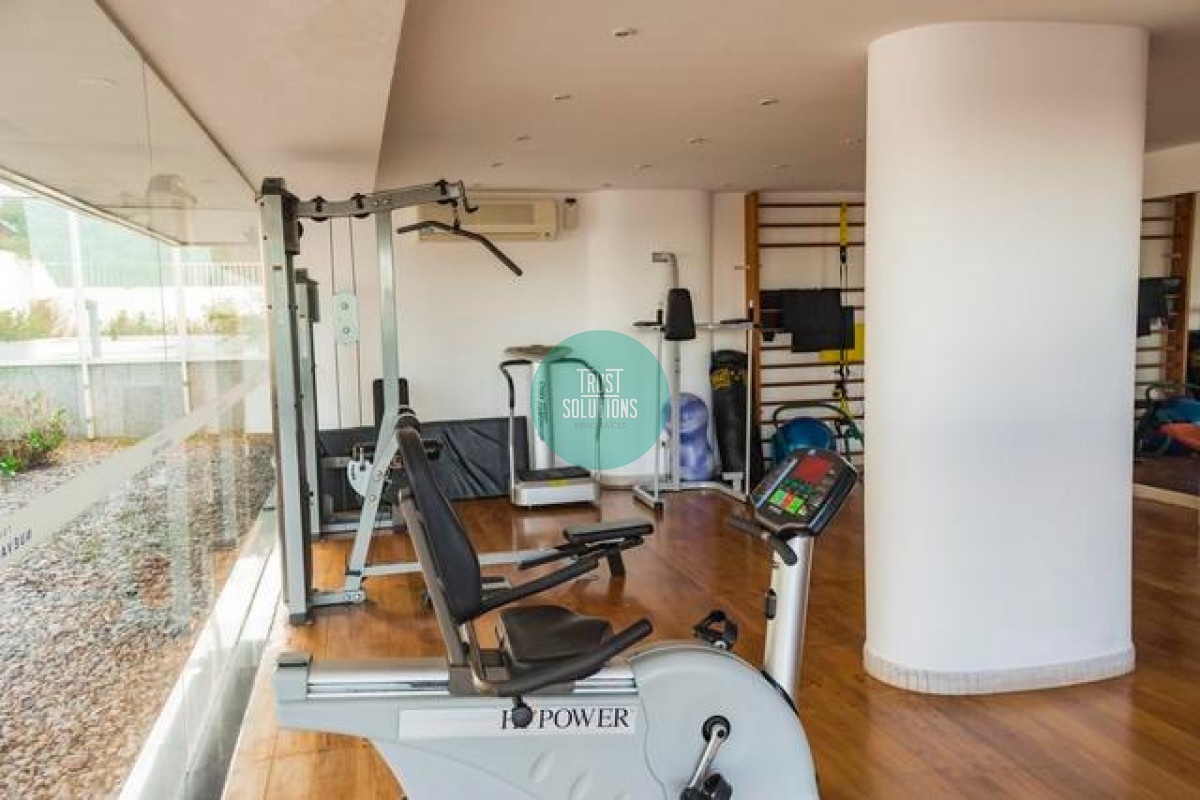 Apartamento ID.335 - Alquiler temporada Apto Brava Punta 4D Parrillero Piscina 
