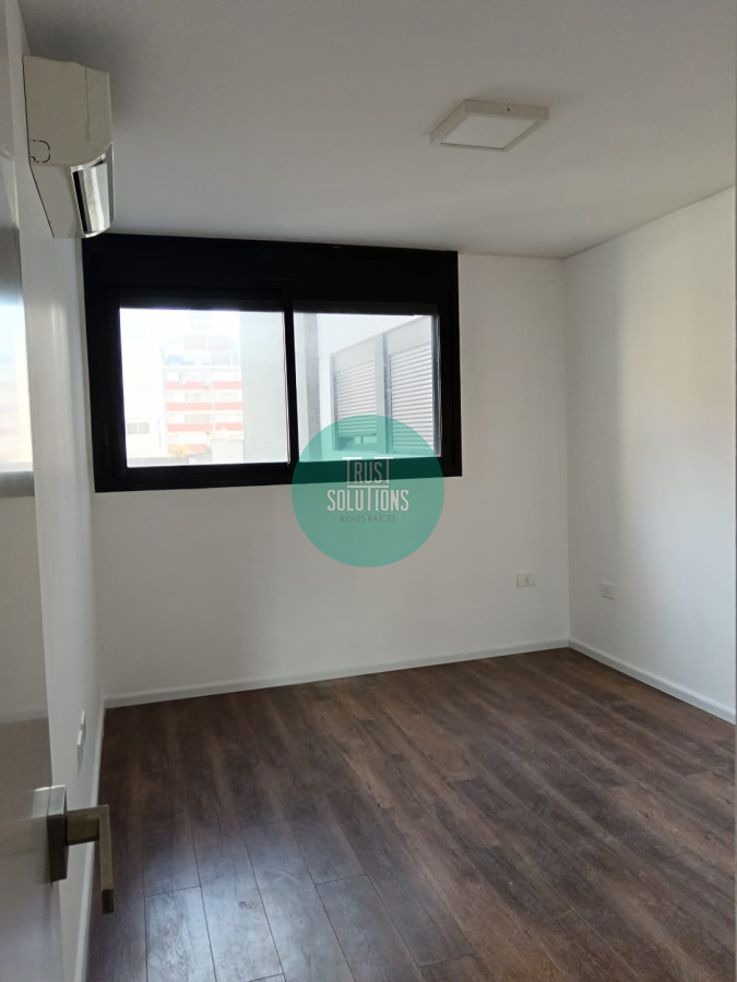 Apartamento ID.910 - Hermoso Alquiler Ap. 2D Barrio Sur vista al mar Ed.Alma Sur