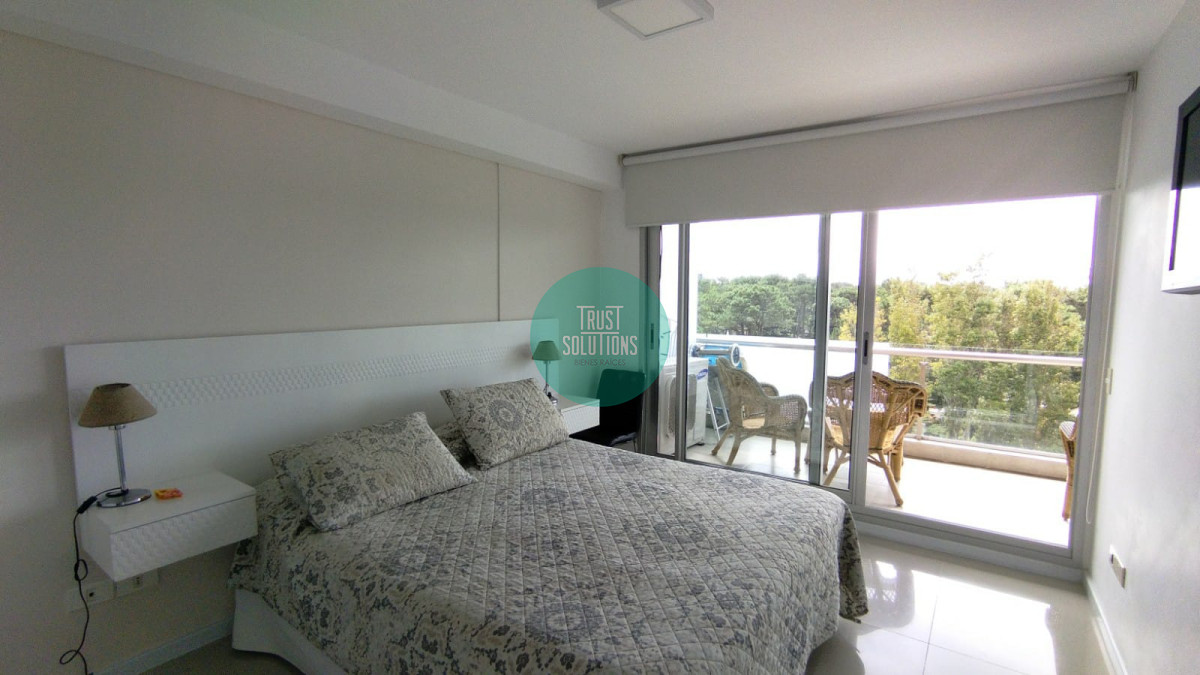 Apartamento ID.436 - Alquiler Anual Apto 2D Brava Punta con Amenities 