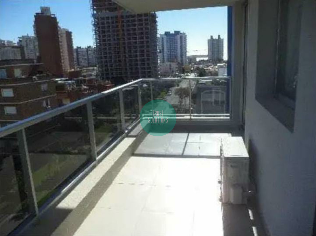 Apartamento ID.1113 - Venta y Alquiler Anual Apto 2D Brava Punta con Amenities 