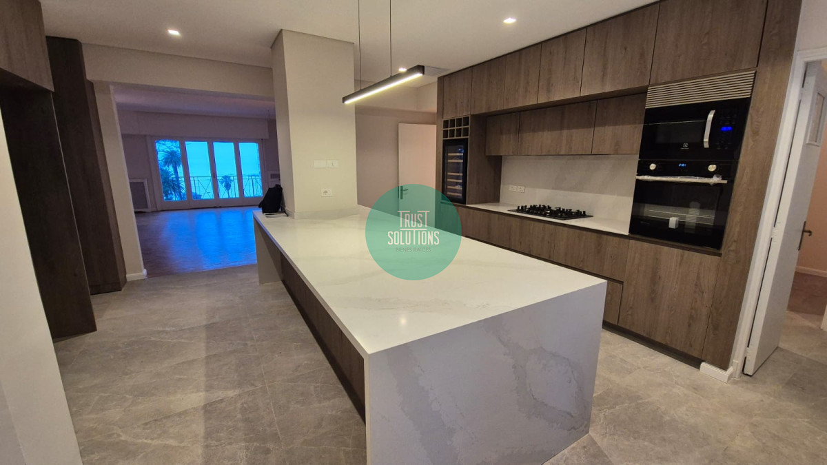 Apartamento ID.1611 - ESTUPENDO APARTAMENTO EN ALQUILER SOBRE PLAZA GOMESORO
