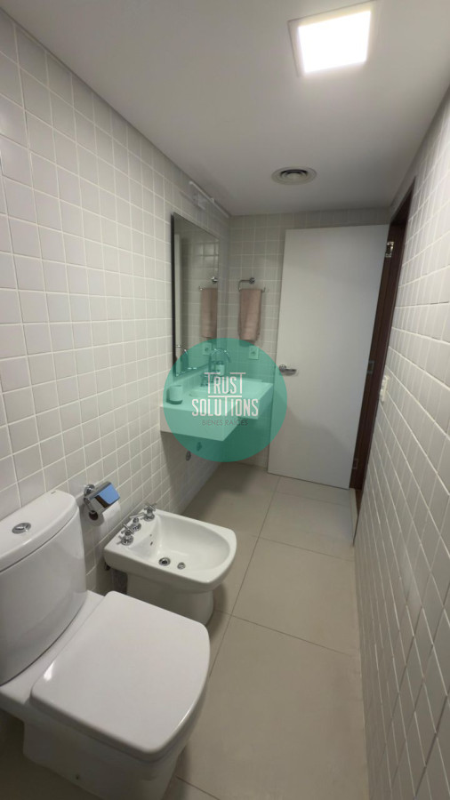 Apartamento ID.1682 - Alquiler hermoso apartamento 2 dormitorios en Punta Carretas con garage