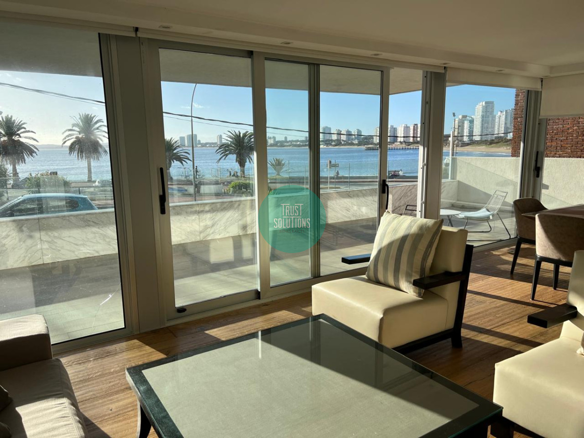 Apartamento ID.620 - Venta y Alquiler Anual Apto 3 Suites y dep serv Puerto Punta nuevo con Piscina propia y Amenities 
